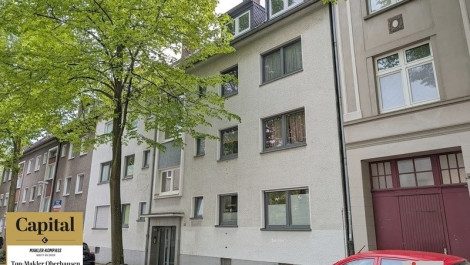 Schicke Dachgeschosswohnung mit offener Küche in Essen-Frintrop